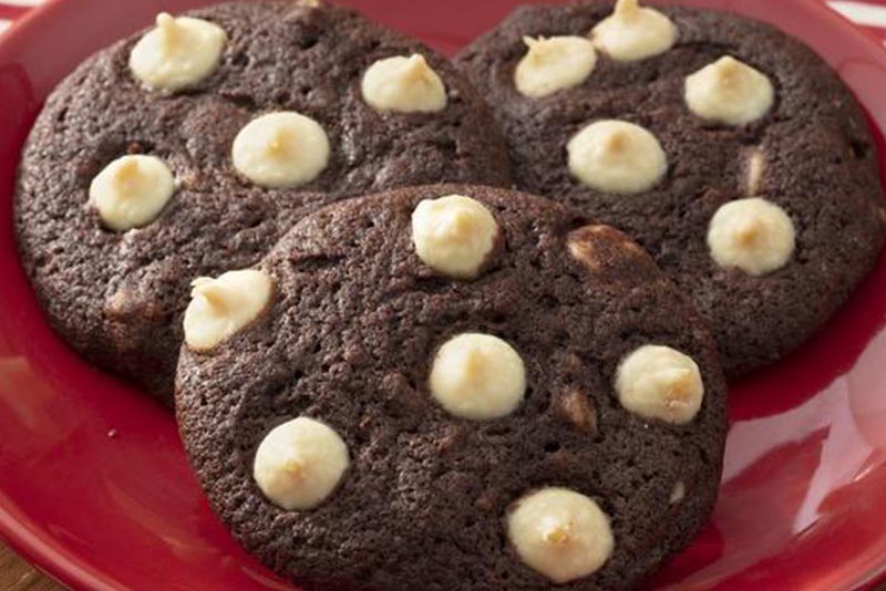 receita de cookies de chocolate com gotas de chocolate