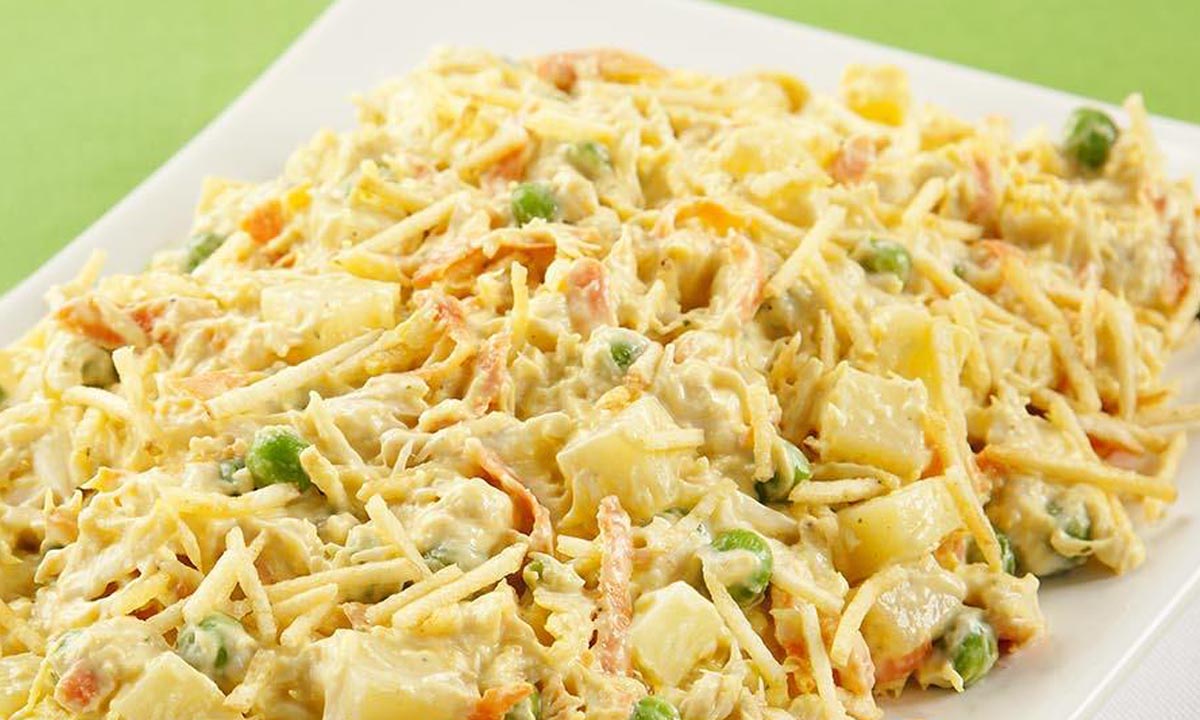 Aprenda essa receita como fazer salpicão de frango simples Aprenda essa receita como fazer salpicão de frango simples