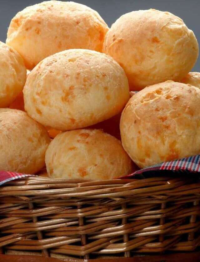 Como fazer pão de queijo